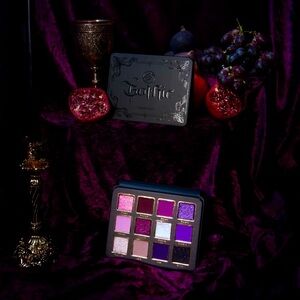 Cosmic Brushes GOTHIC Eyeshadow Palette Brand New HTF Ships from U.S.